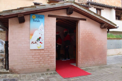 villaggio-babbo-natale-ficana-2013-14