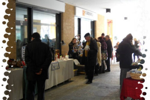 1-natale-amanuartes-macerata-2012-01