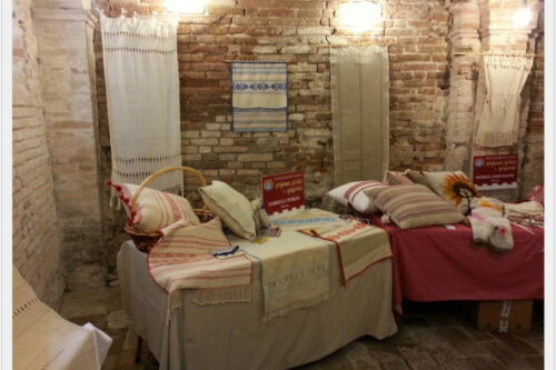 mostra-artigianato-artistico-sarnano-2013-01
